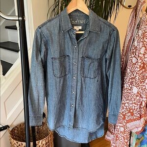 Madewell Casual Indigo Button Down Shirt Denim XS High Low Hem